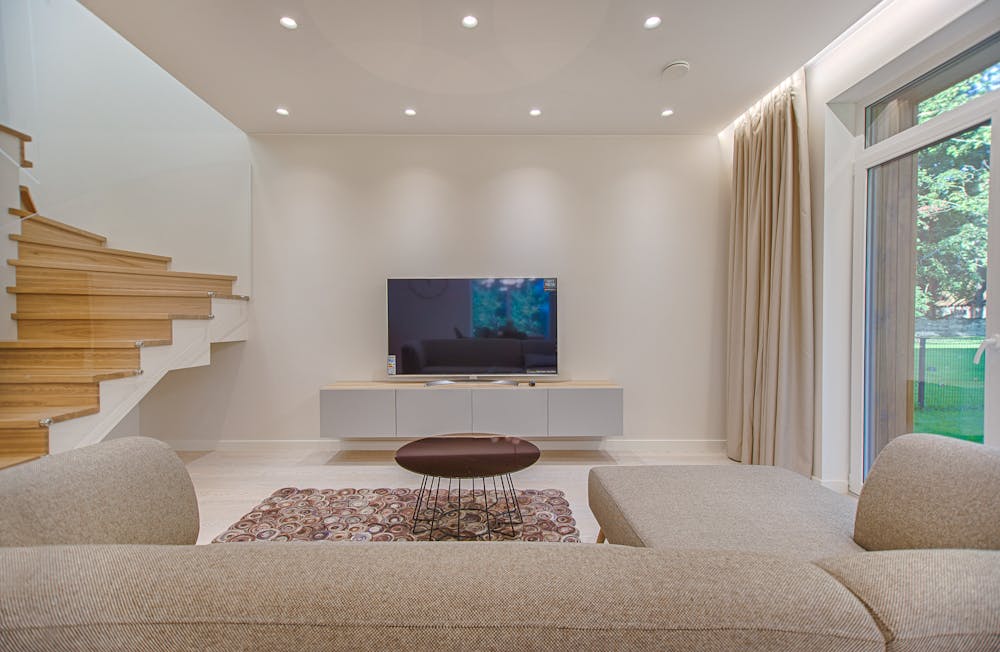 Wie richte ich mein Wohnzimmer modern ein