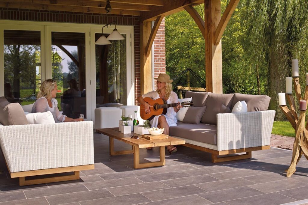 Wie plane ich eine Terrasse mit Outdoor-Küche