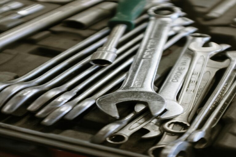 Schrauben lockern sich und lösen sich - Hilfe