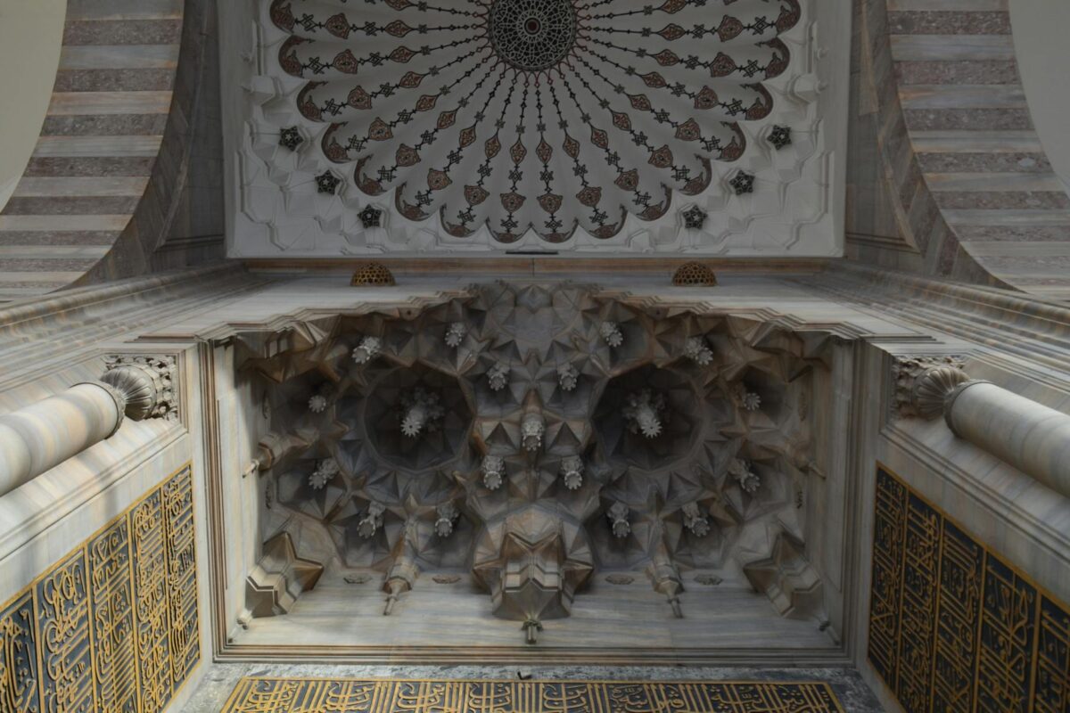 Wie plane ich ein Haus mit minimalem Energieverbrauch?